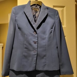 Evan Picone skirt suit